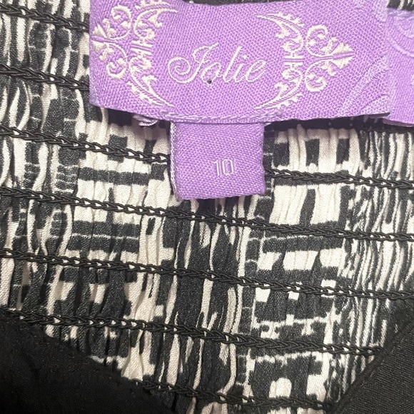 🖤🤍JOLIE🖤🤍Black and white pattern sleeveless pattern dress. Size 10.Like new. - Picture 12 of 15
